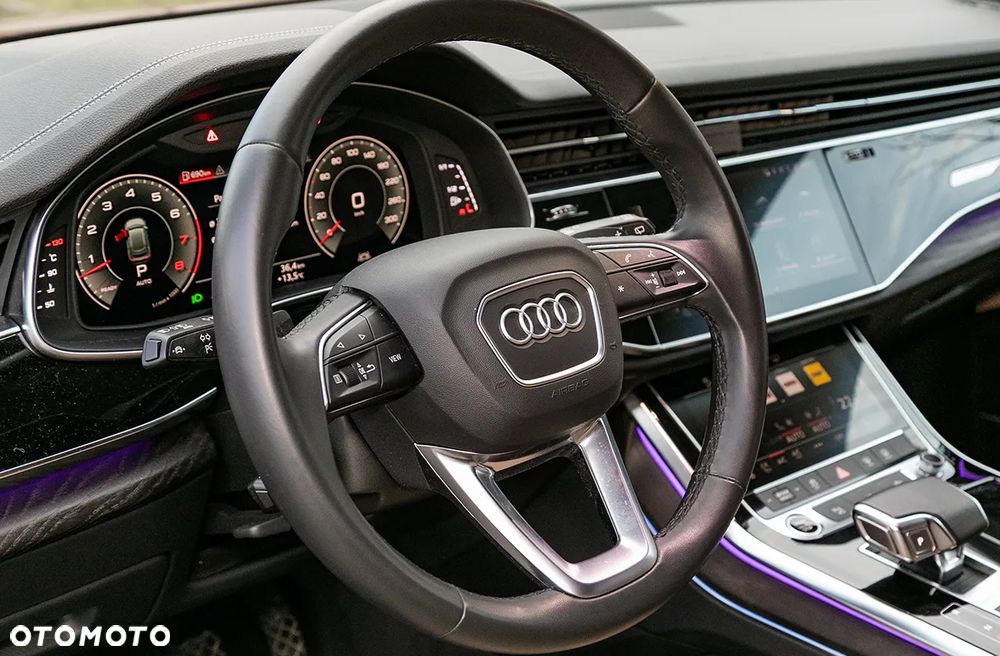 Audi Q8 - 25