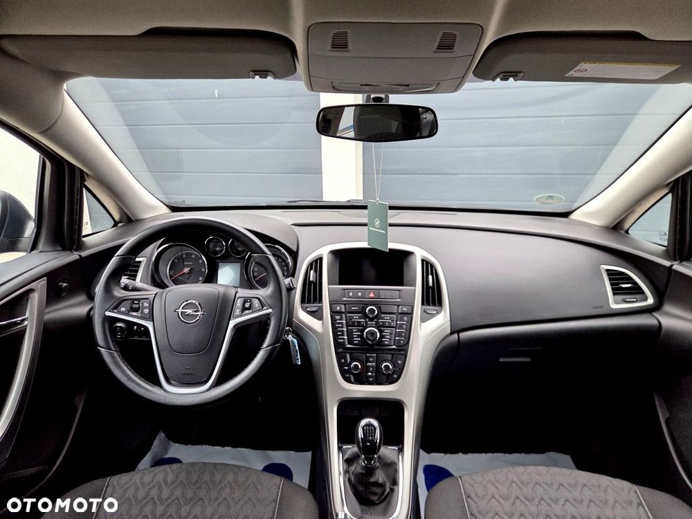 Opel Astra - 28