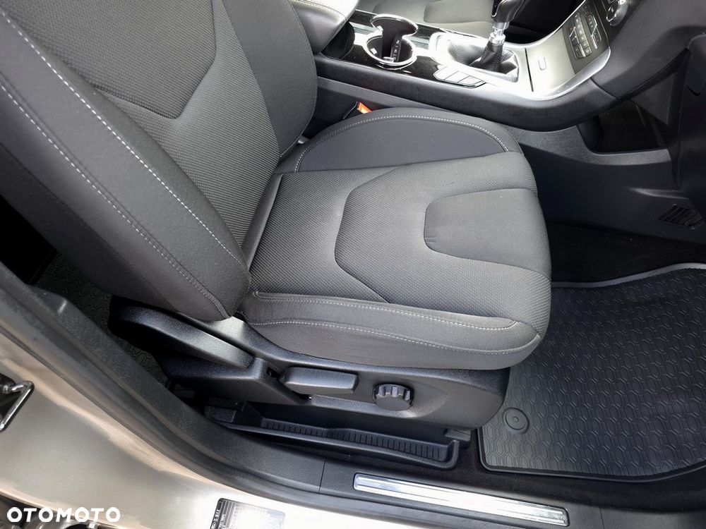 Ford S-Max 2.0 TDCi Titanium - 13