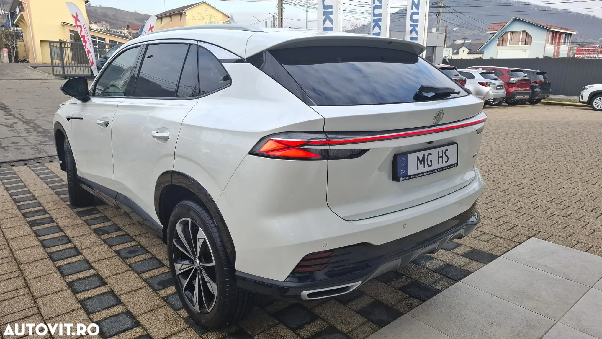 MG HS 1.5 T-GDi 7DCT Exclusive - 18