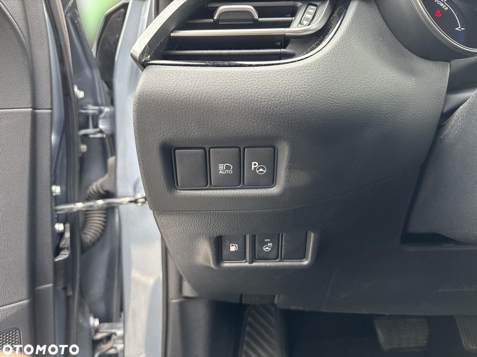 Toyota C-HR 2.0 Hybrid GR Sport - 19
