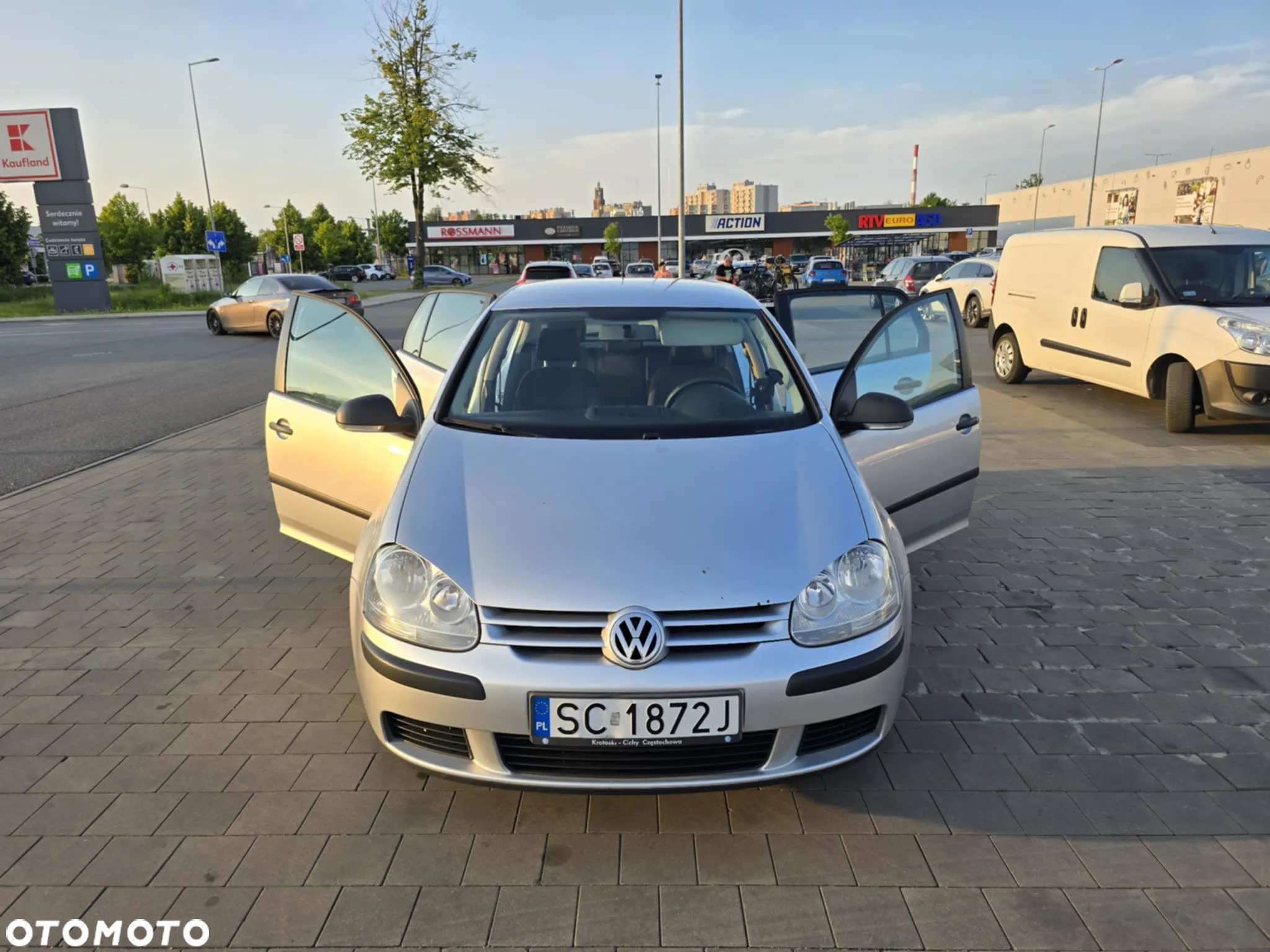 Volkswagen Golf V 1.9 TDI Trendline - 8