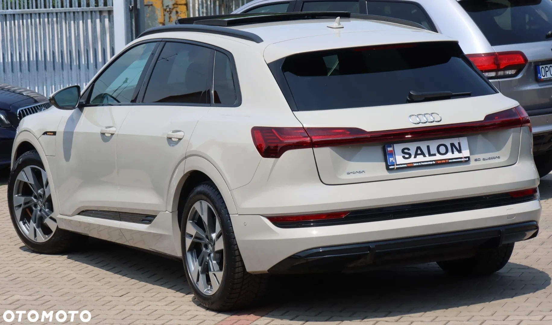Audi e-tron 50 quattro S line - 30