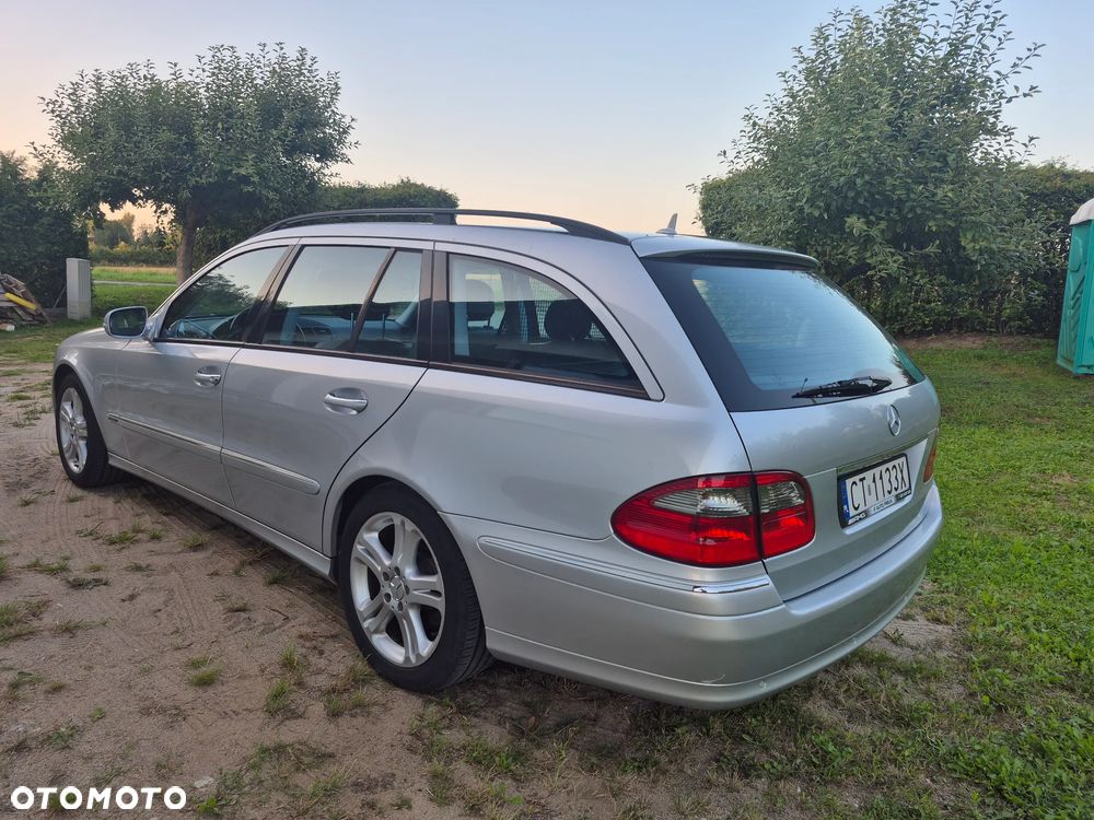 Mercedes-Benz Klasa E 320 CDI 7G-TRONIC Avantgarde - 4