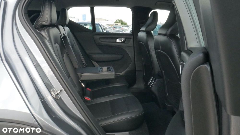 Volvo XC 40 - 20