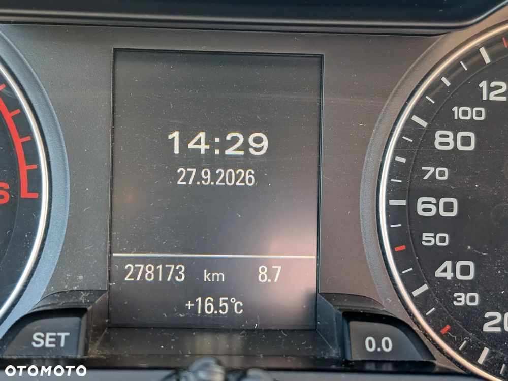 Audi A4 Avant 2011 photo 3