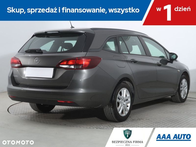 Opel Astra - 6