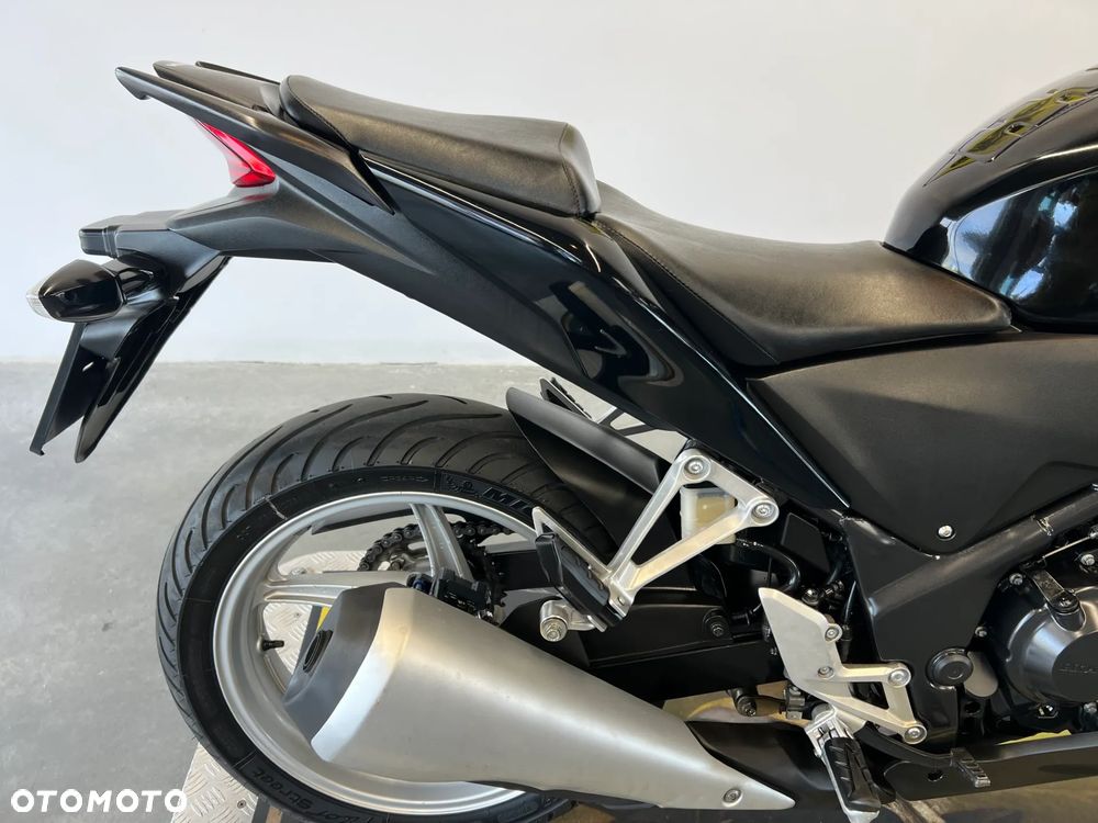Honda CBR - 29