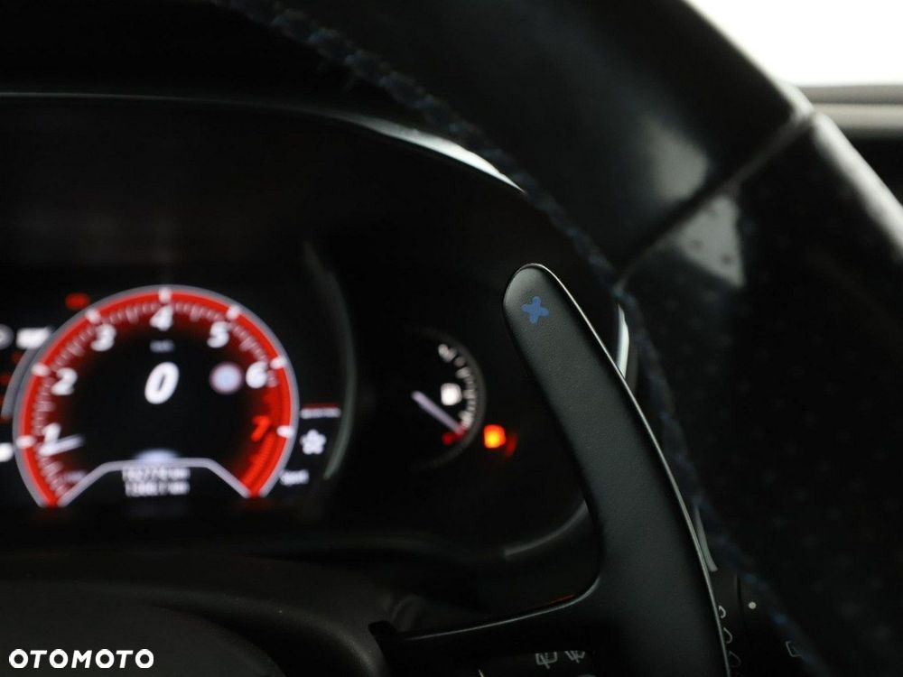 Renault Megane ENERGY TCe 205 EDC GT - 36
