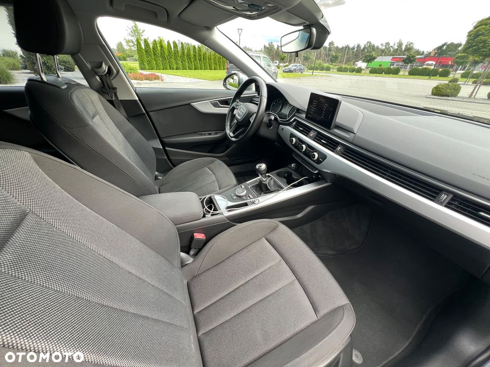 Audi A4 Avant 2.0 TDI ultra - 18