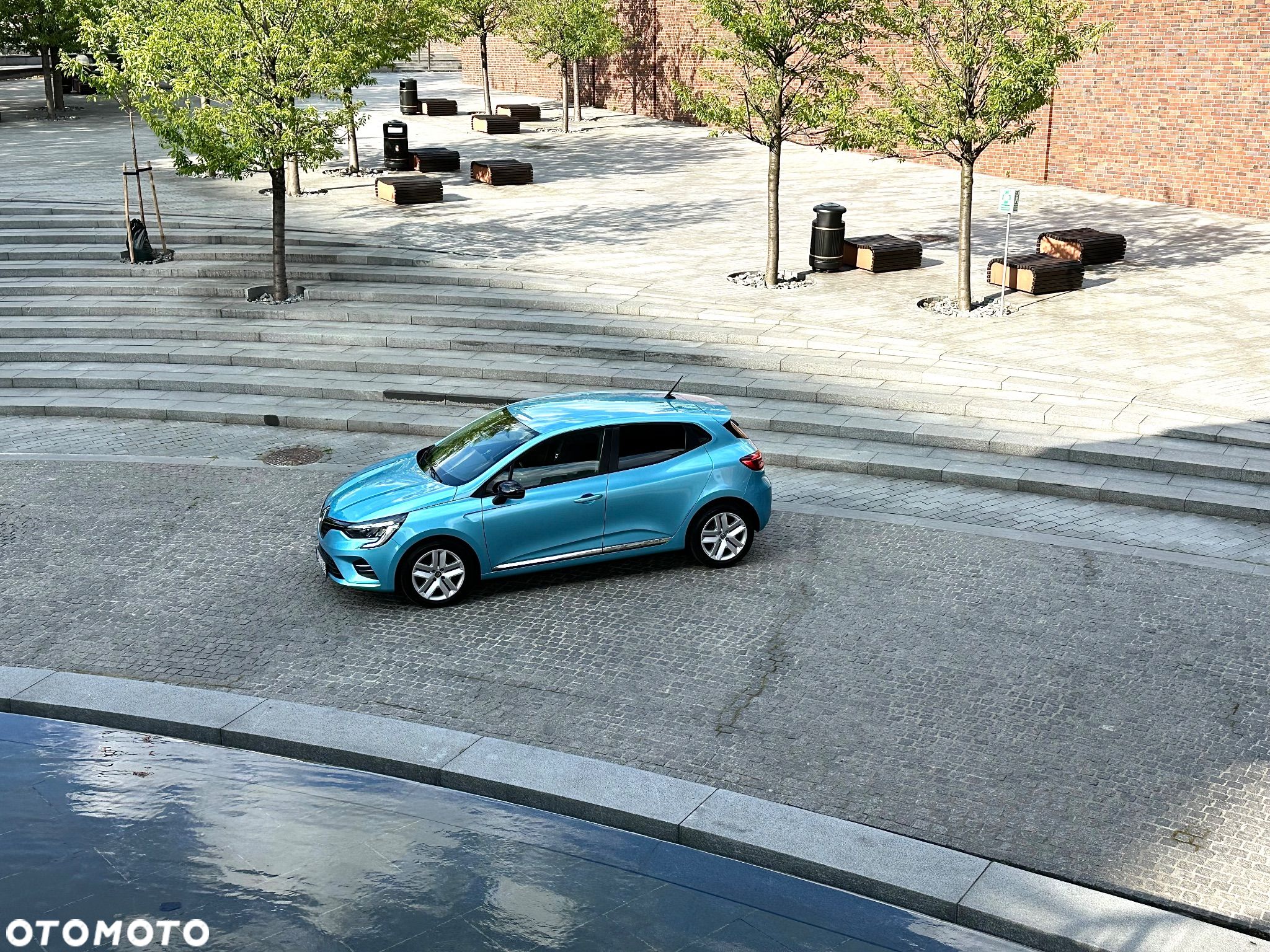 Renault Clio - 1