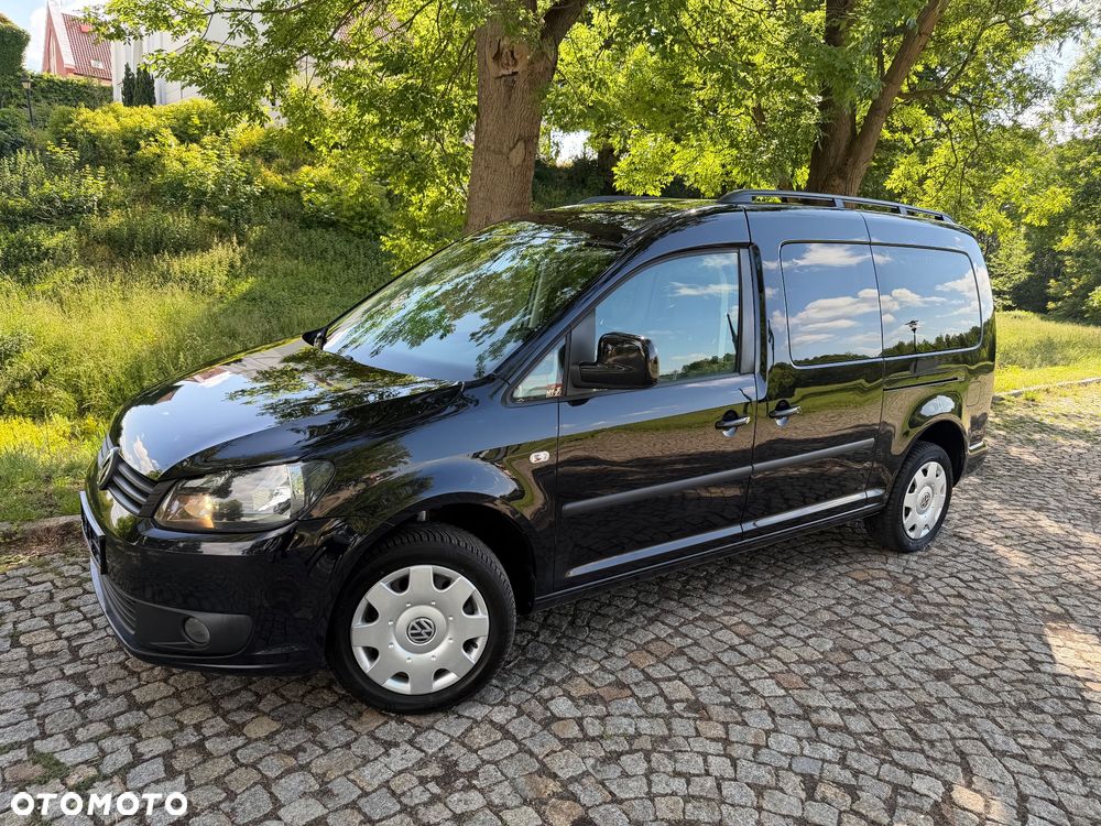 Volkswagen Caddy Maxi Comfortline BMT - 12