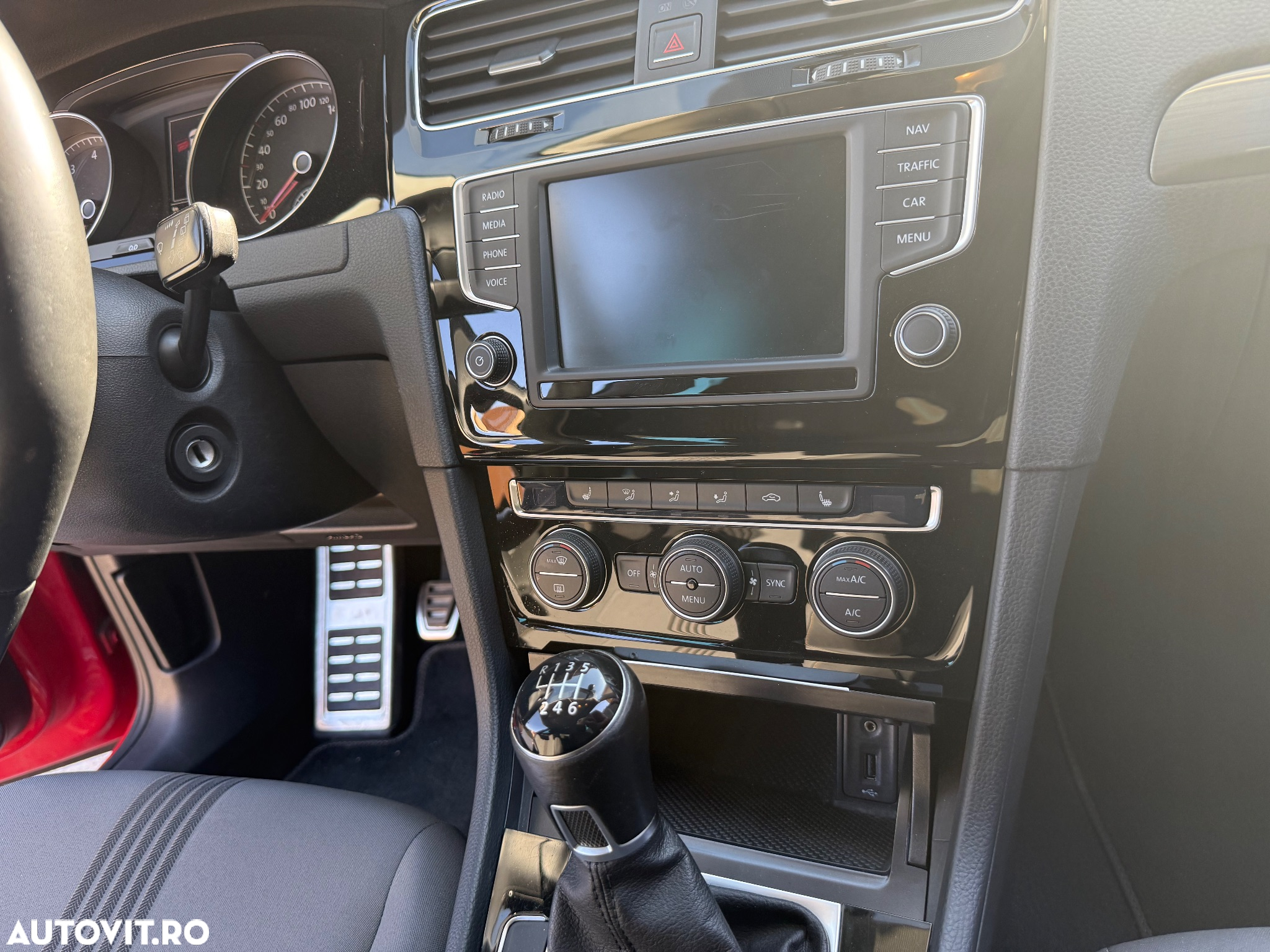 Volkswagen Golf 1.4 TSI BlueMotion Technology Allstar - 5