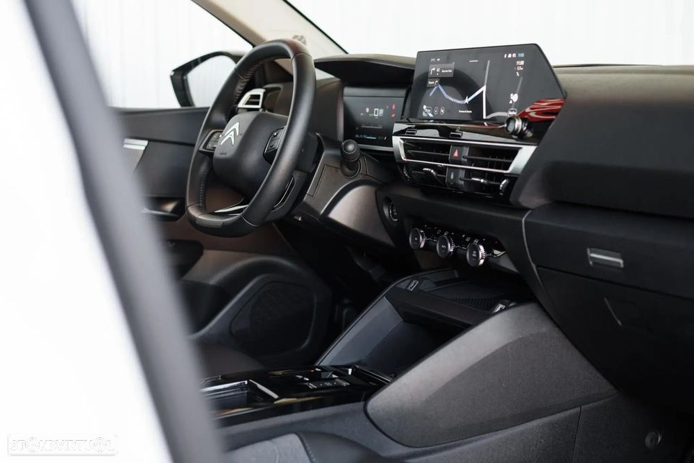 Citroën e-C4 50 kWh Autonomia Conforto Plus - 49
