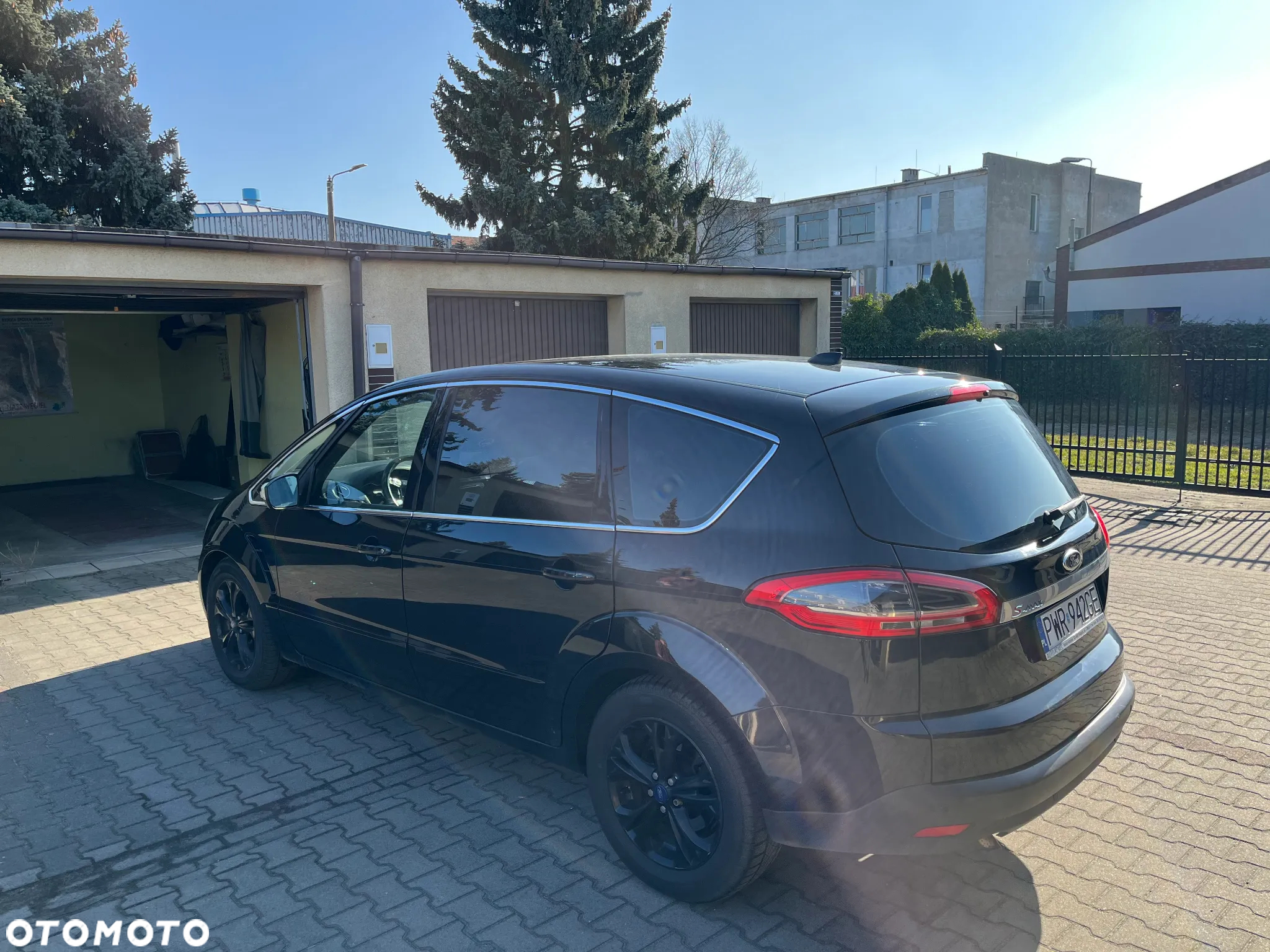 Ford S-Max 2.0 TDCi DPF Titanium - 3