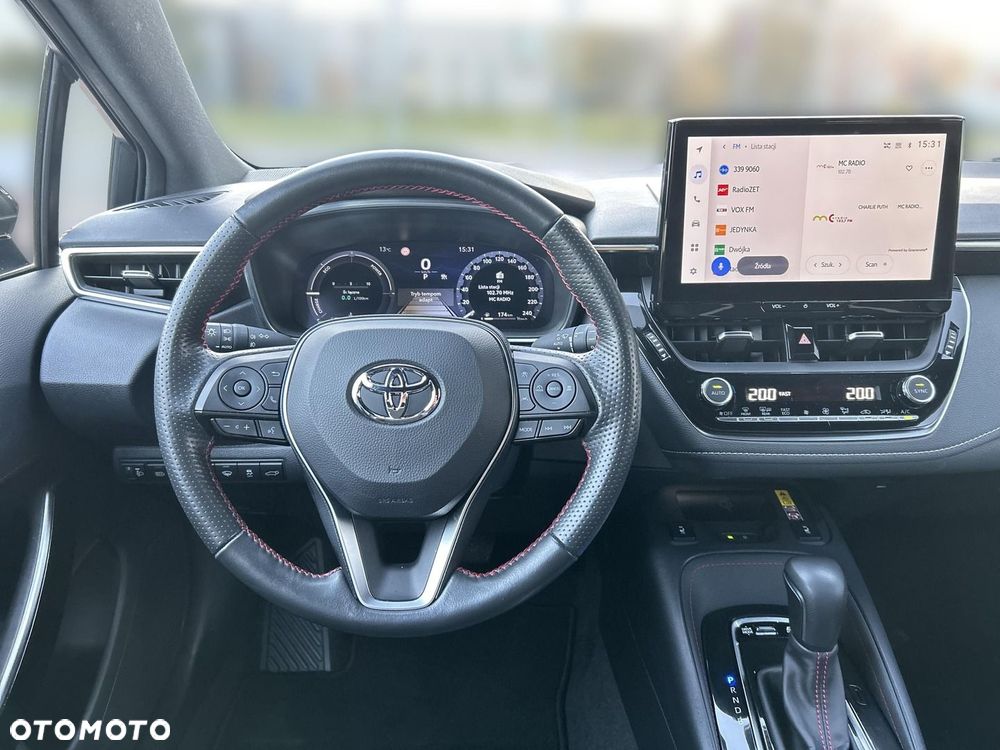 Toyota Corolla 1.8 Hybrid GR Sport Dynamic - 12