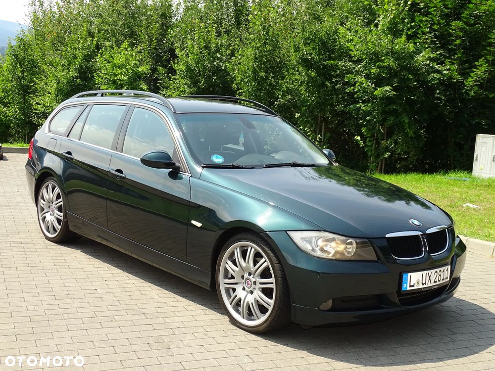 BMW Seria 3 325xi - 1
