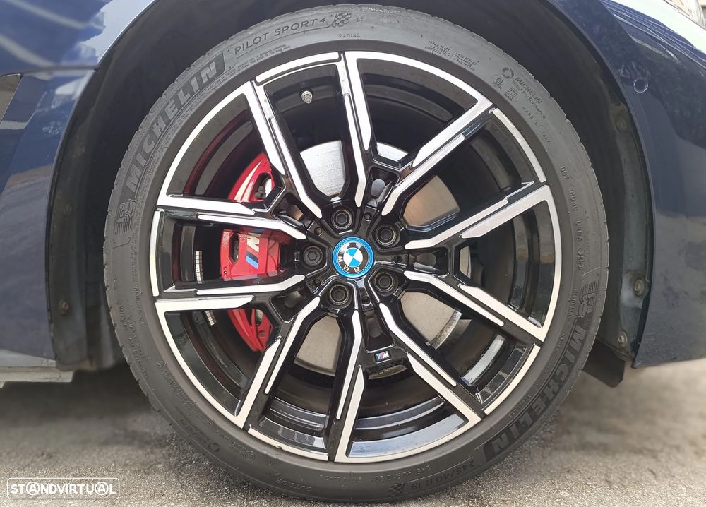 BMW i4 eDrive35 Pack Desportivo M Pro - 34