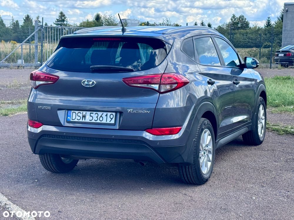Hyundai Tucson 1.7 CRDI BlueDrive Comfort 2WD - 2