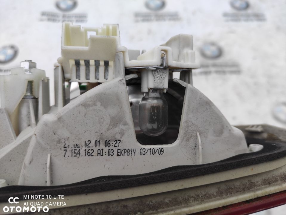 BMW E91 LCI Lifting Lampa tylna Lewa Prawa W klapę LED 7154162 - 6