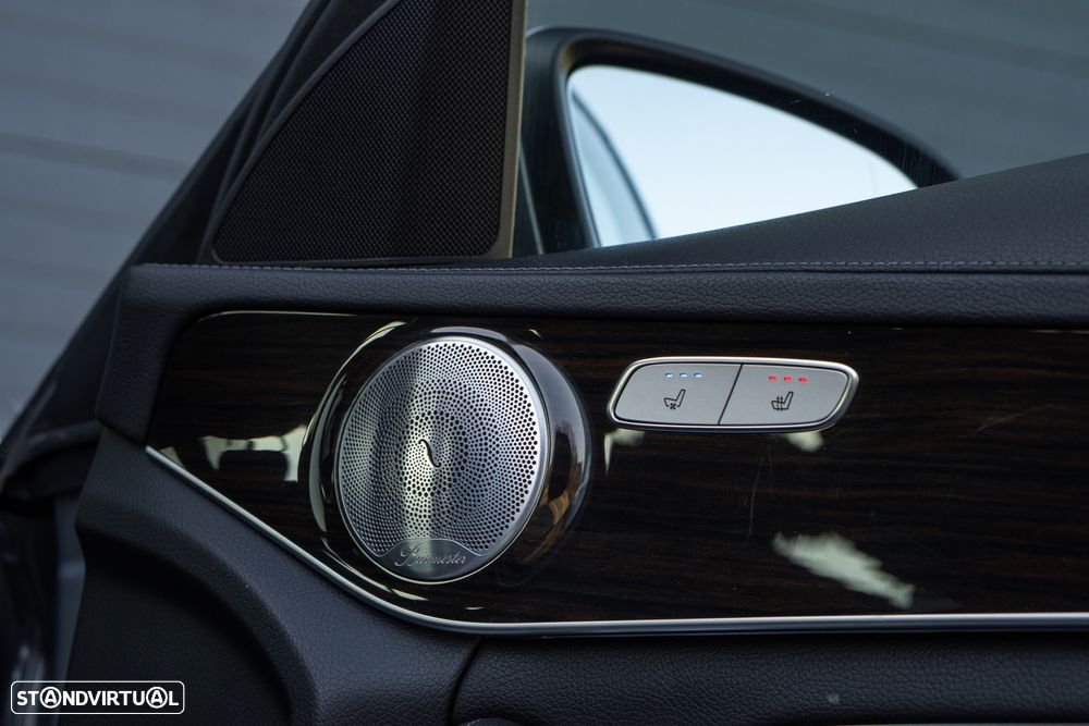 Mercedes-Benz C 300 BlueTEC Hybrid AMG Line - 29