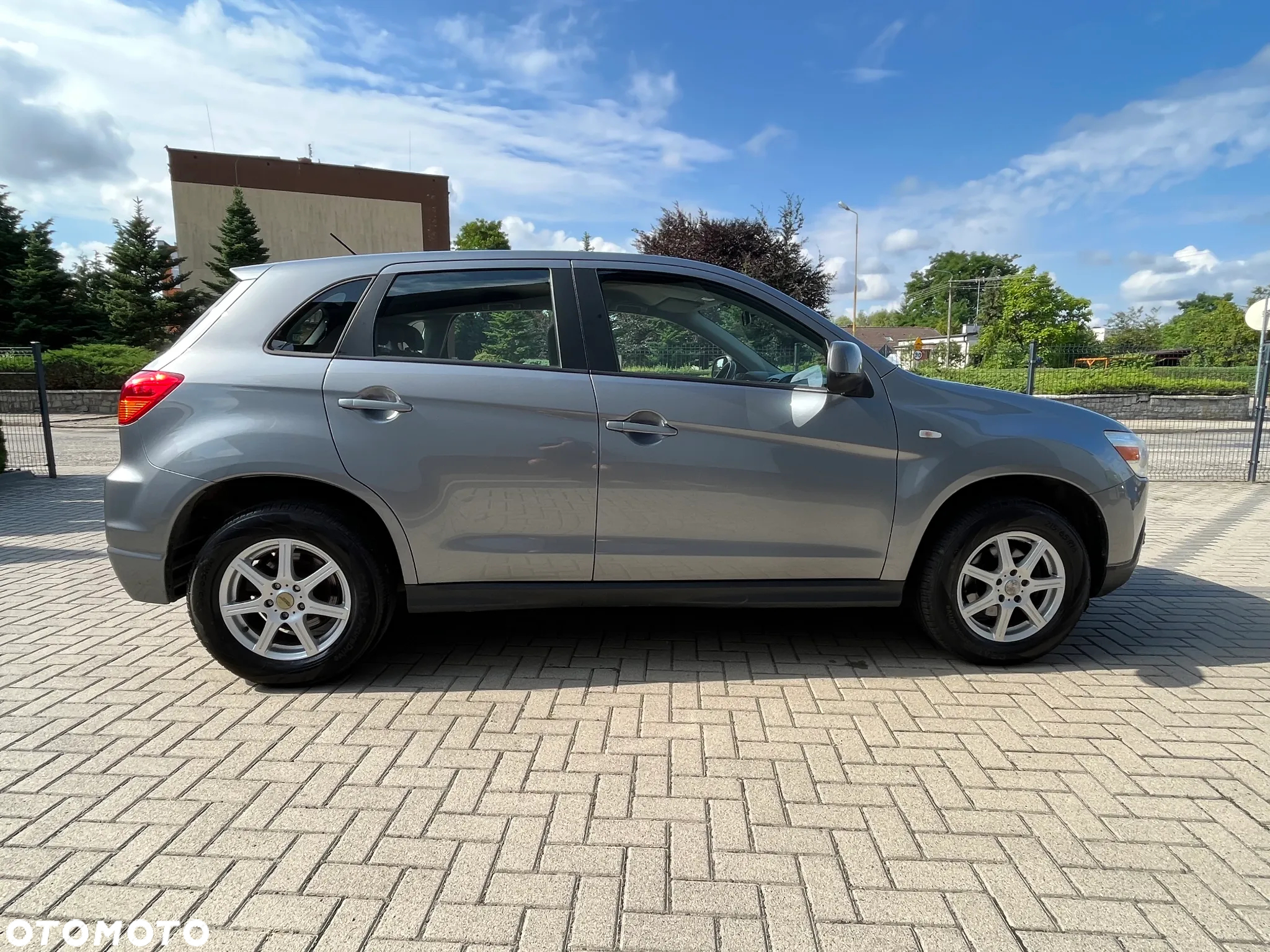 Mitsubishi ASX - 8
