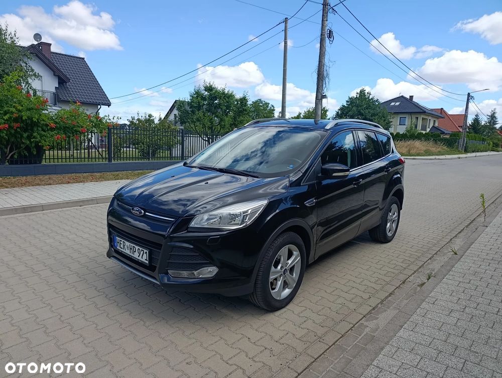 Ford Kuga 2.0 TDCi 2x4 Titanium - 2