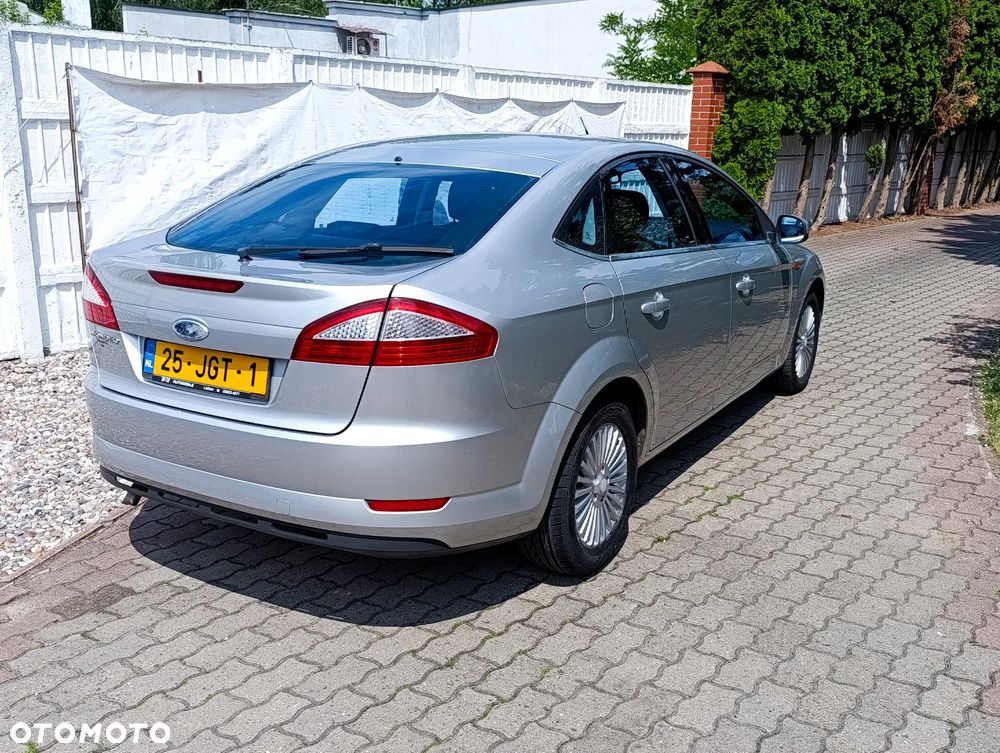 Ford Mondeo - 4