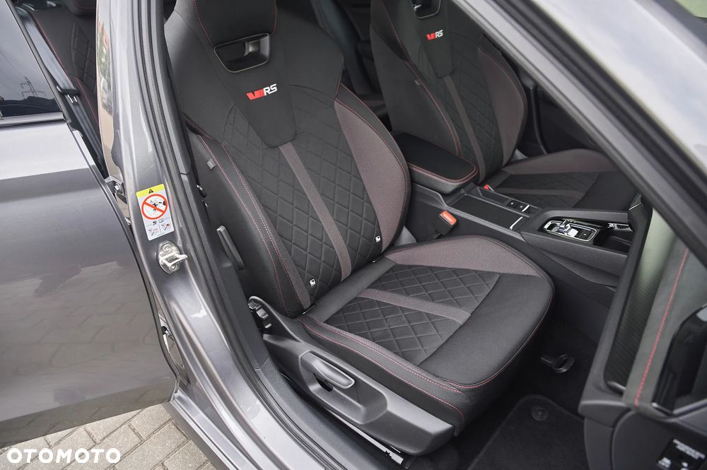 Skoda Octavia 2.0 TSI DSG RS Plus - 26