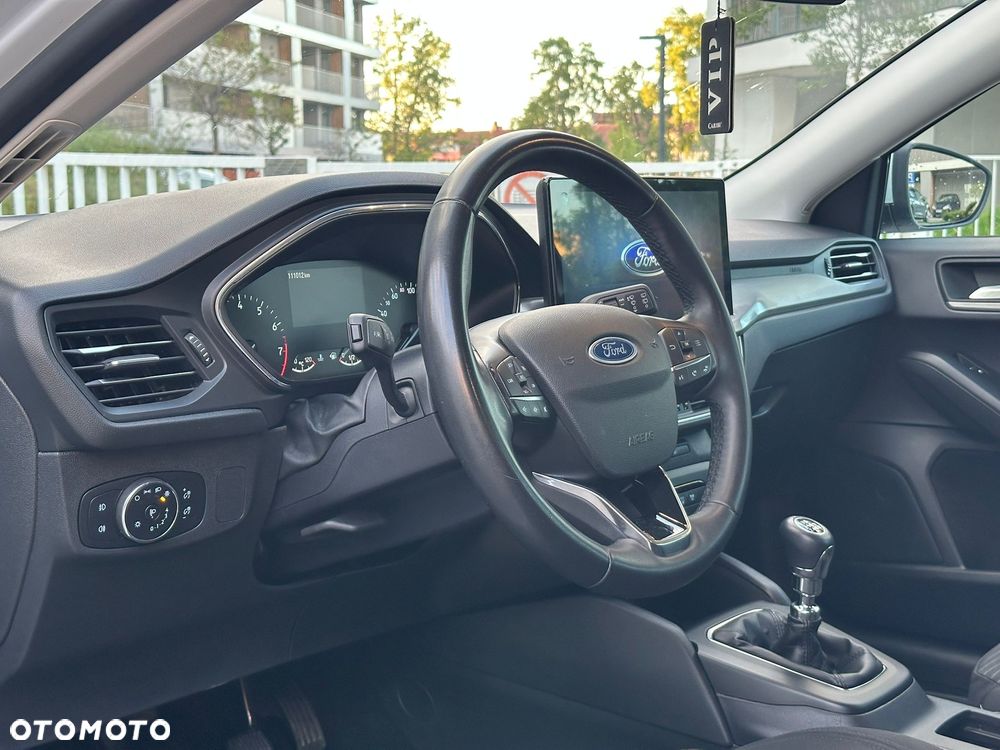 Ford Focus 1.0 EcoBoost Titanium Style - 9