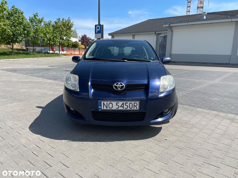 Toyota Auris 1.4 D-4D Luna - 4