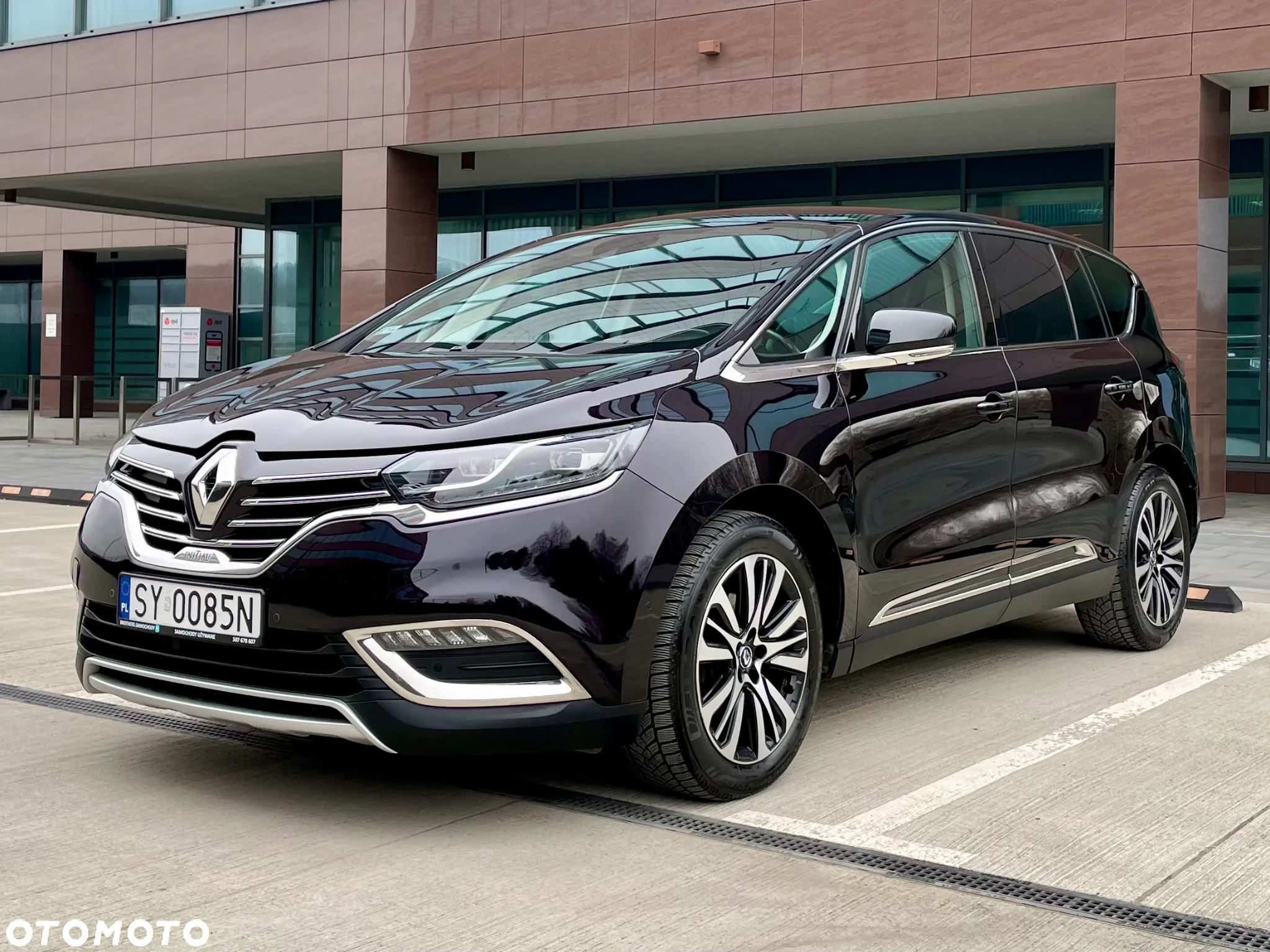 Renault Espace 1.6 dCi Energy Initiale Paris EDC - 3
