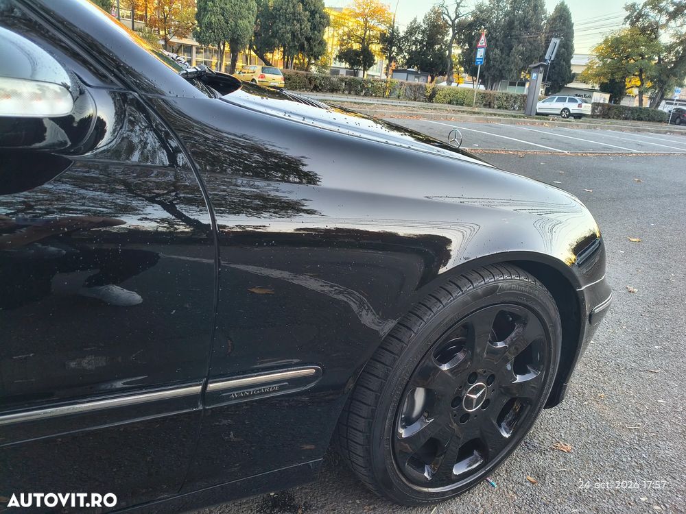 Mercedes-Benz C - 25