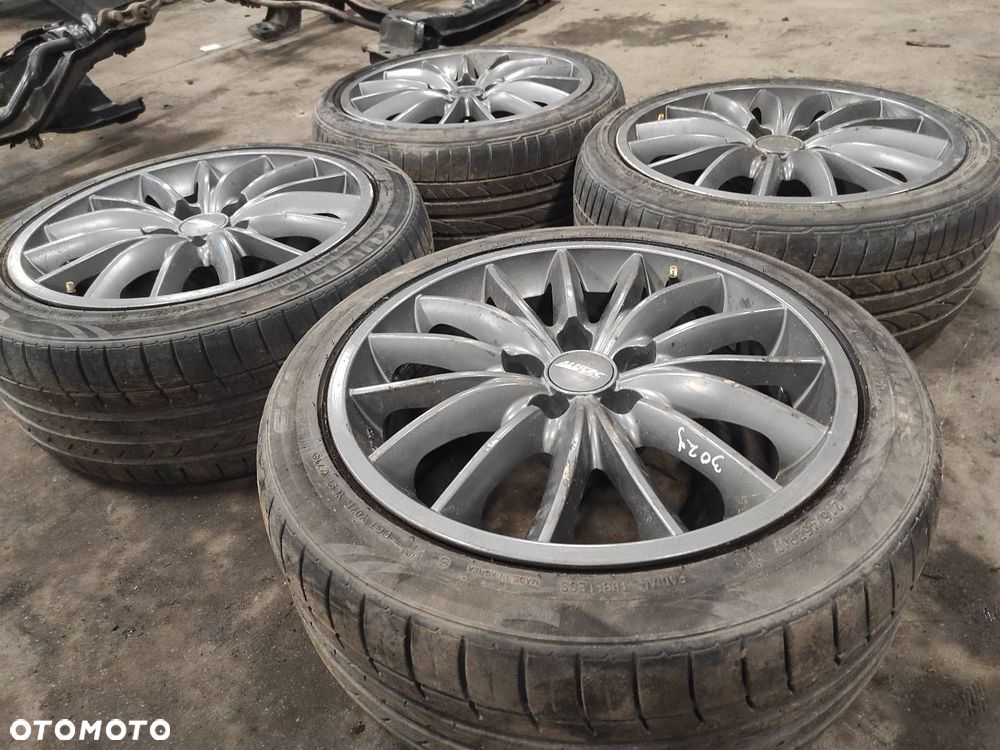 FELGI ALUMINIOWE KOMPLET 4SZT BMW  5X120 8JX17 FI 72,6 - 2