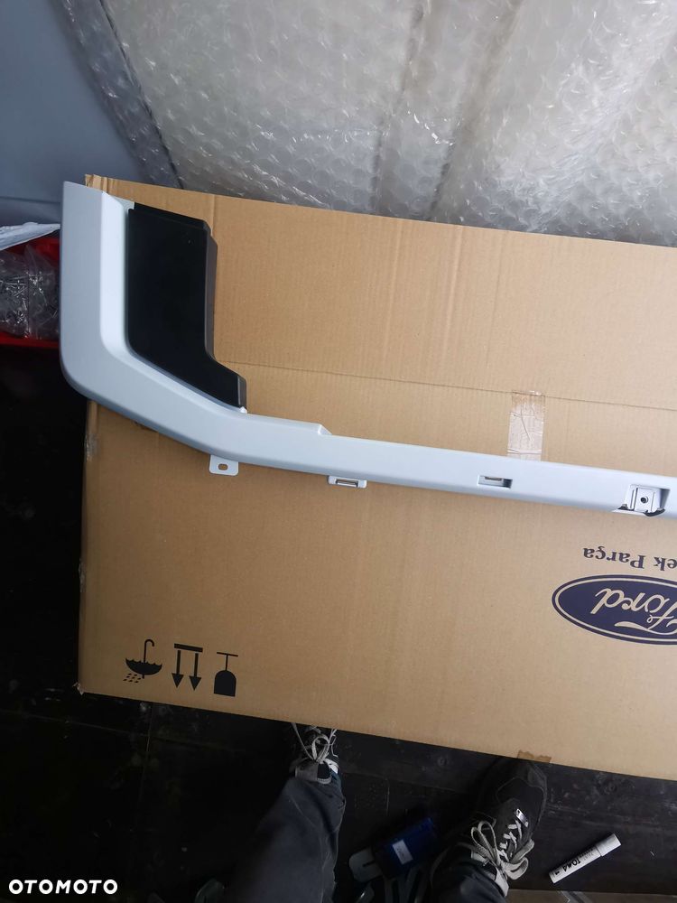 Listwa dolna zderzaka przód Ford F-max T294928 - 2