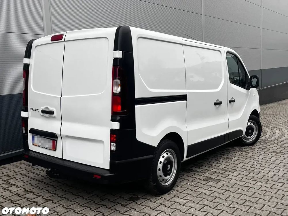 Renault Trafic - 10