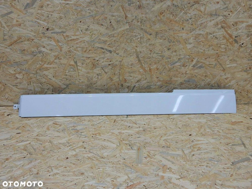 vw t5 listwa szyny maskownica drzwi prawa boczna r902 long 7h3843796g - 1