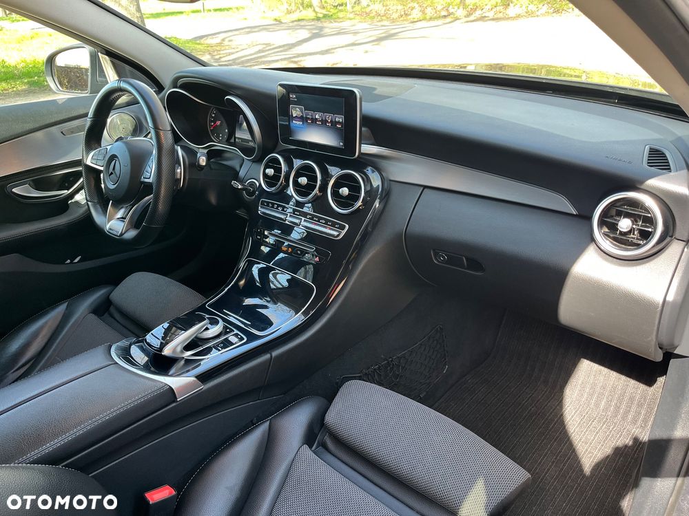 Mercedes-Benz Klasa C 200 (BlueTEC) d 7G-TRONIC AMG Line - 12
