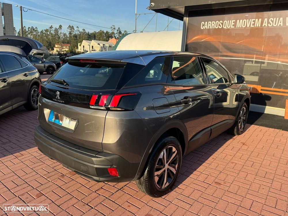 Peugeot 3008 1.2 PureTech Allure - 28
