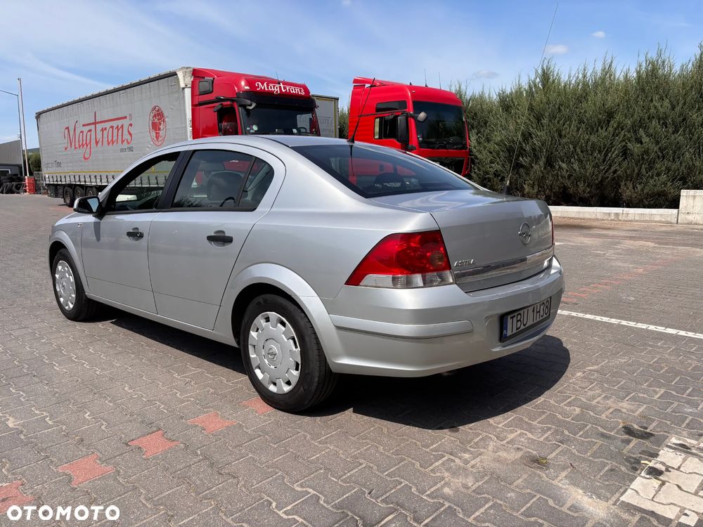 Opel Astra III 1.6 Enjoy - 5