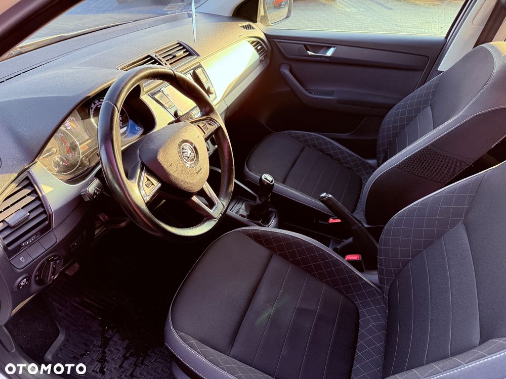 Skoda Fabia 1.0 Ambition - 10