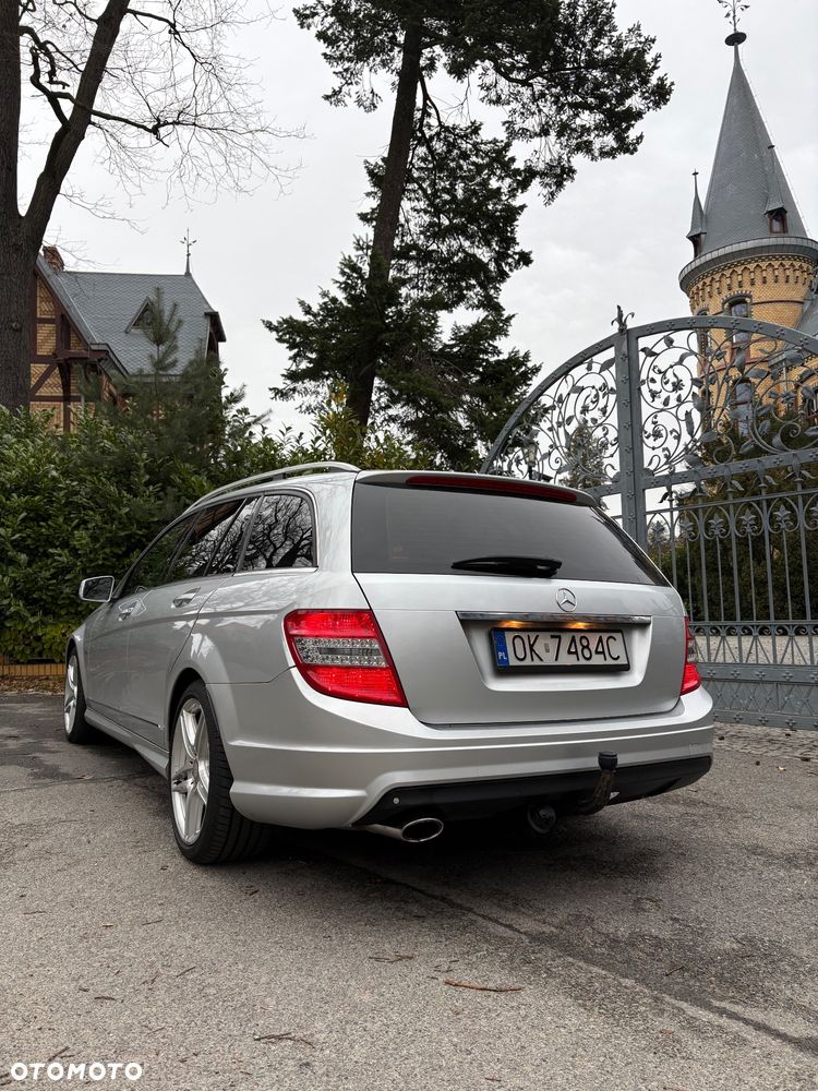 Mercedes-Benz Klasa C 220 CDI DPF BlueEFFICIENCY SPORT EDITION - 9