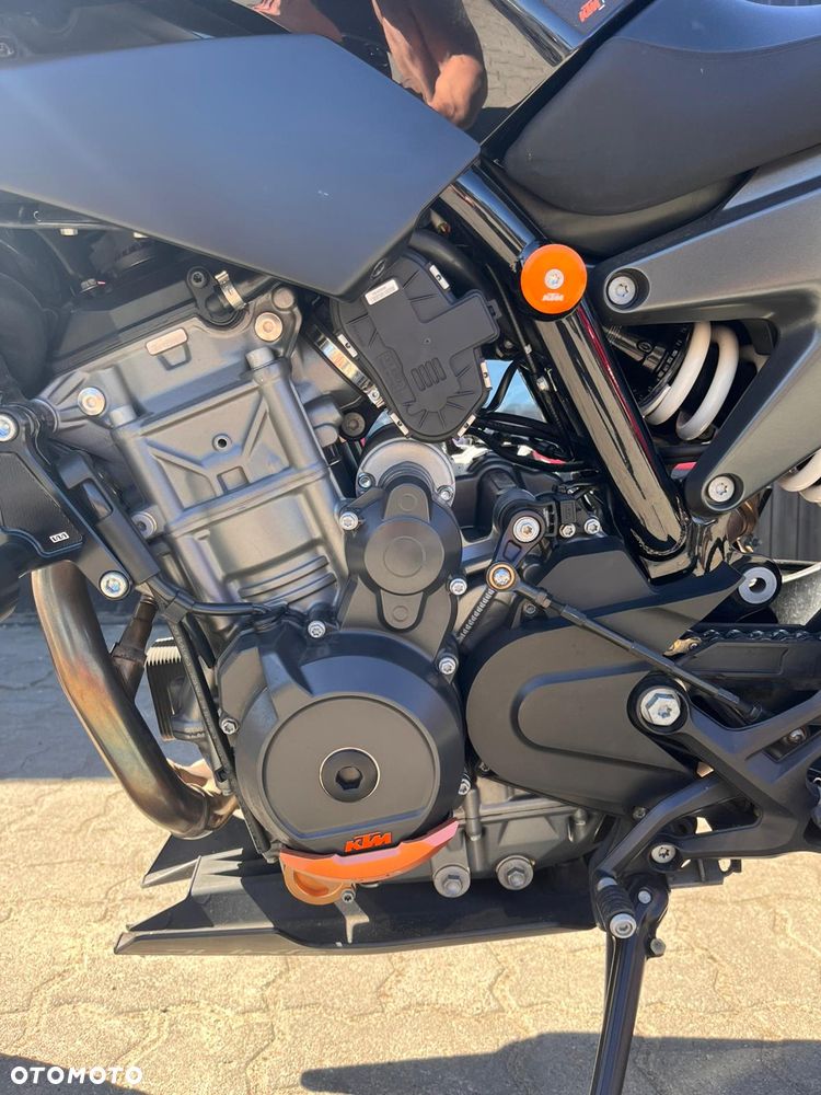 KTM Duke 790 - 7