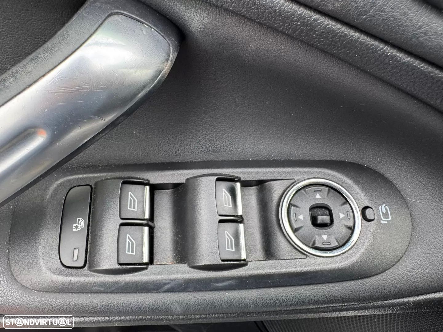 Ford S-Max 2.0 TDCi Titanium 7L - 5