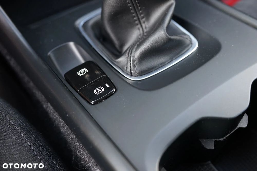 Volvo XC 40 T2 Momentum - 15