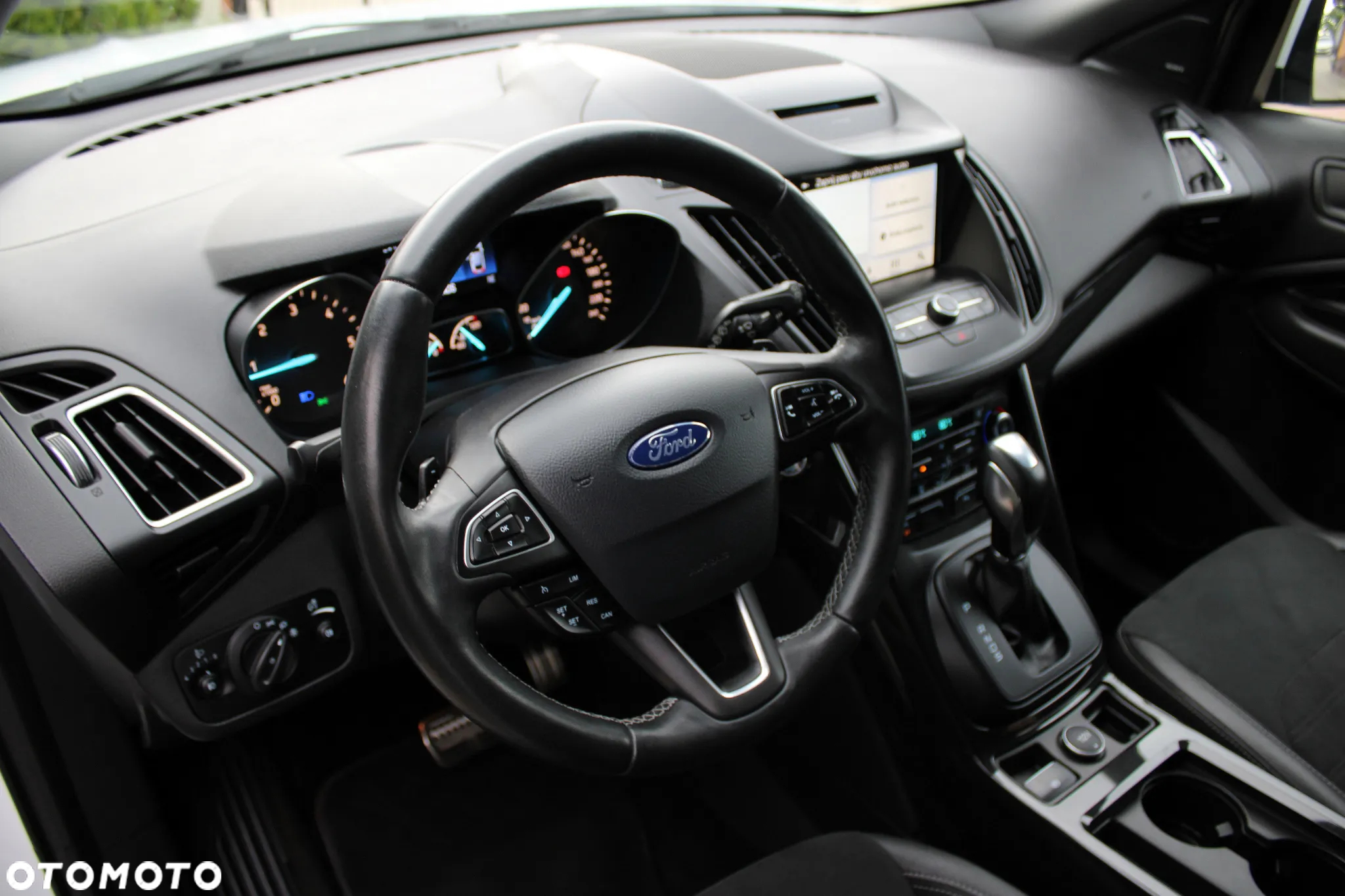 Ford Kuga 2.0 TDCi AWD ST-Line - 6