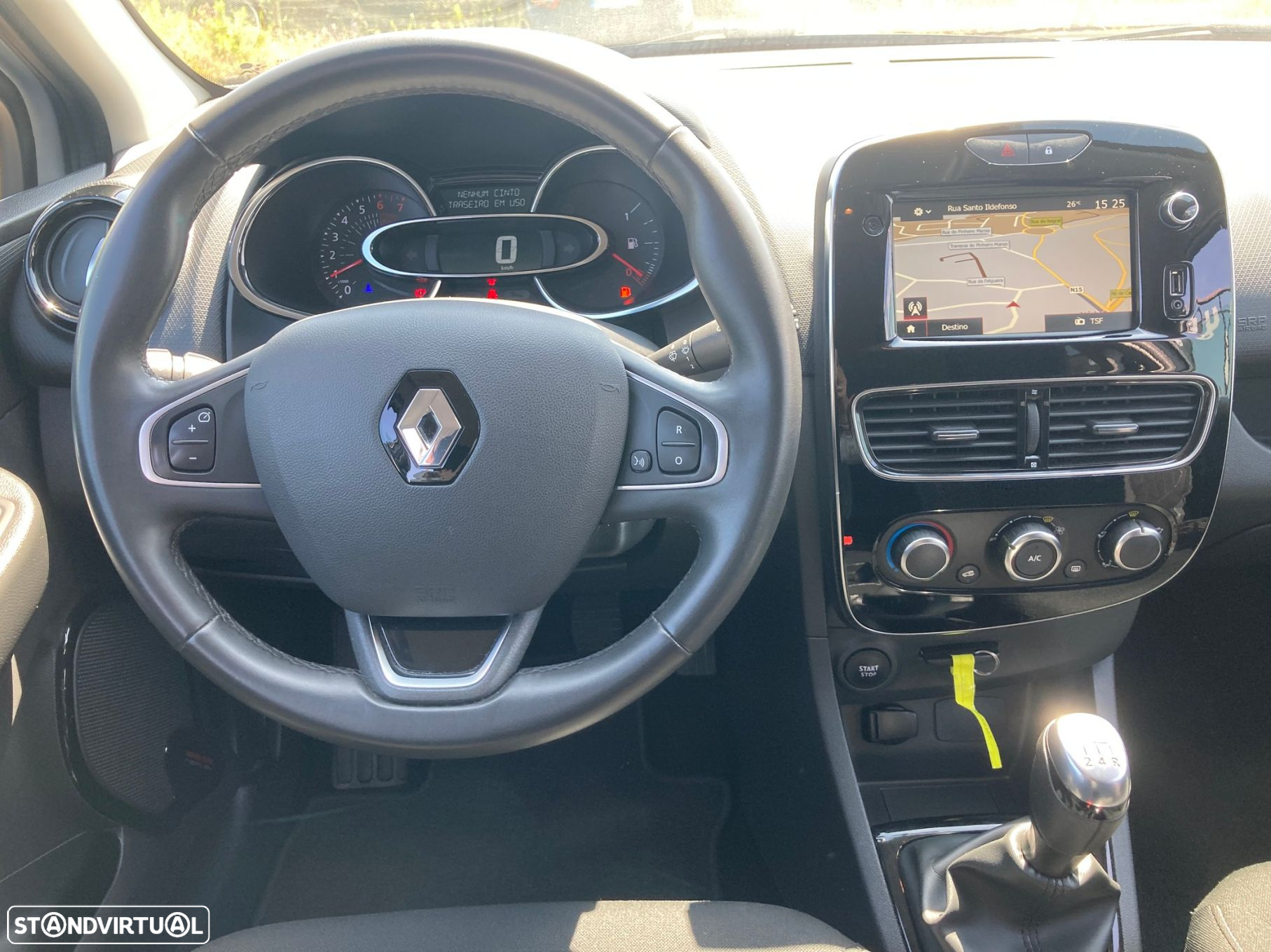 Renault Clio Sport Tourer 0.9 TCe Limited - 7