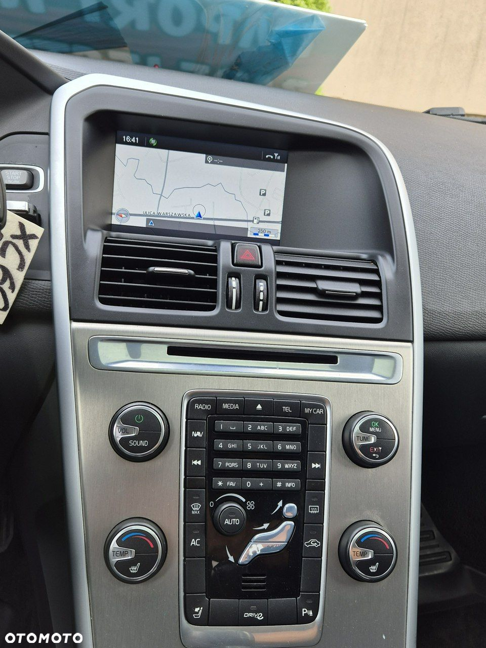 Volvo XC 60 - 16