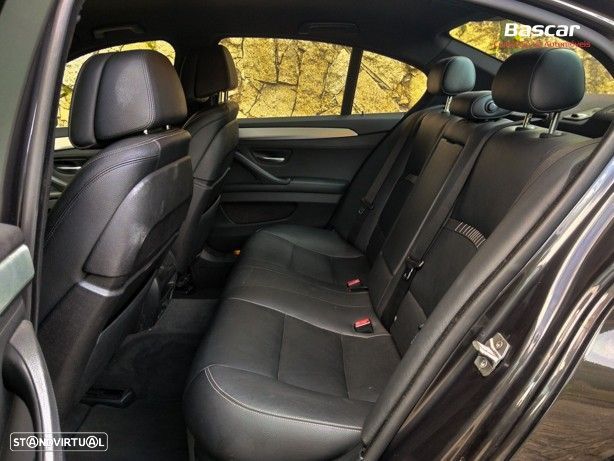 BMW 535 d Line Luxury Auto - 13
