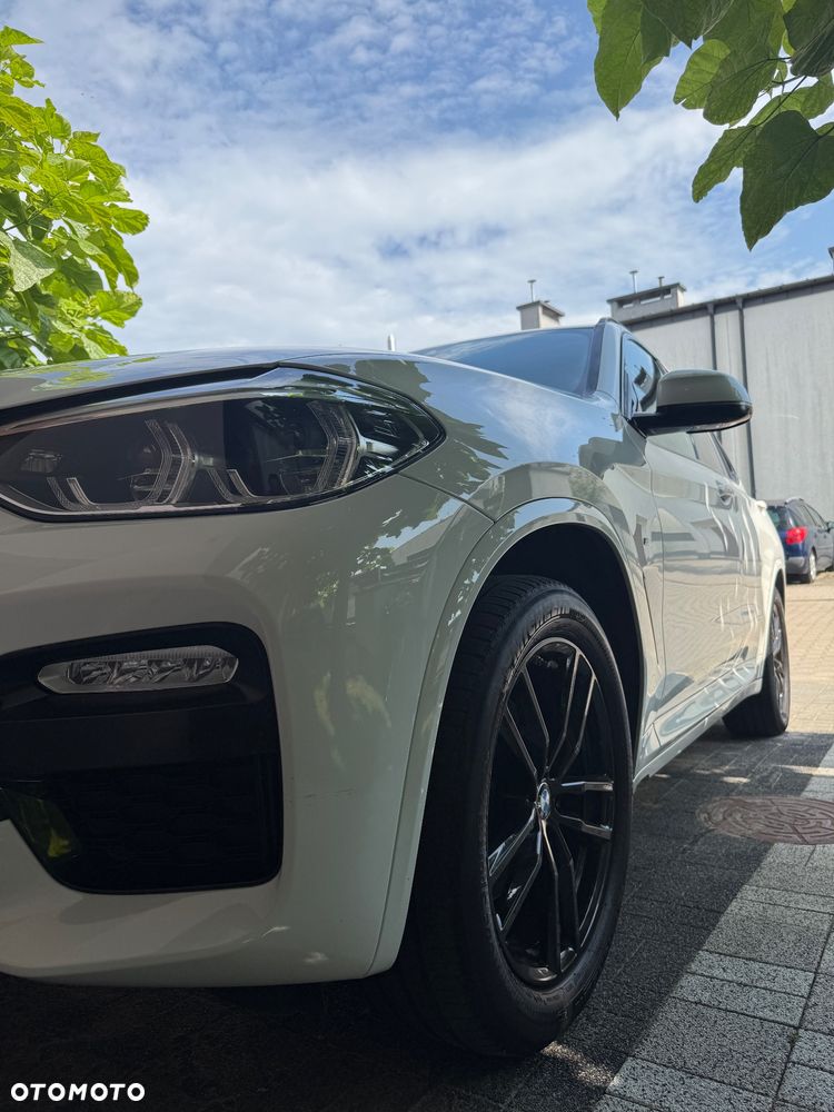 BMW X3 xDrive20d - 32